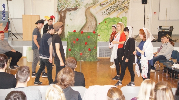 http://www.beruflichesgymnasium.de/pixlie/cache/vs_EnglischesTheater 2017_DSC00925.JPG